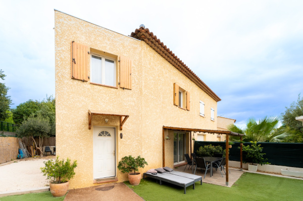 Offres de vente Maison La Seyne-sur-Mer 83500